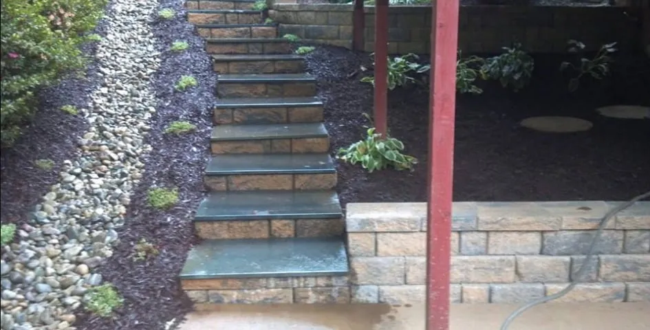 Top-rated lawn mowing service in Culpeper, VA - D and J Outdoor Professionals