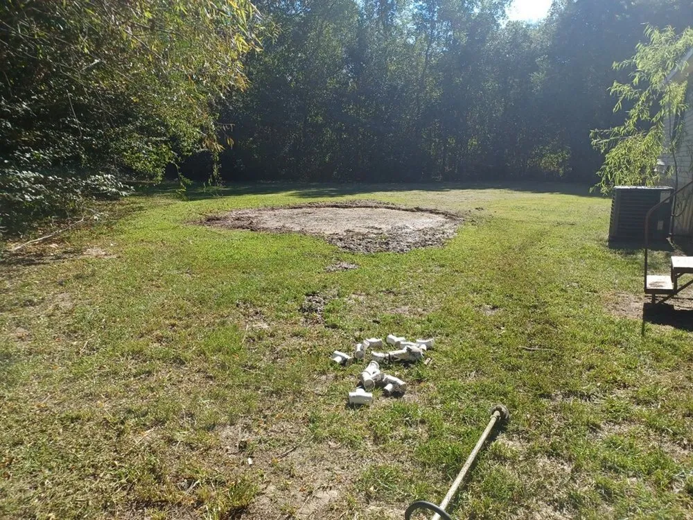 Trusted garden landscaping with custom design in Opelousas, LA by D and L lawn and Pressure Washing