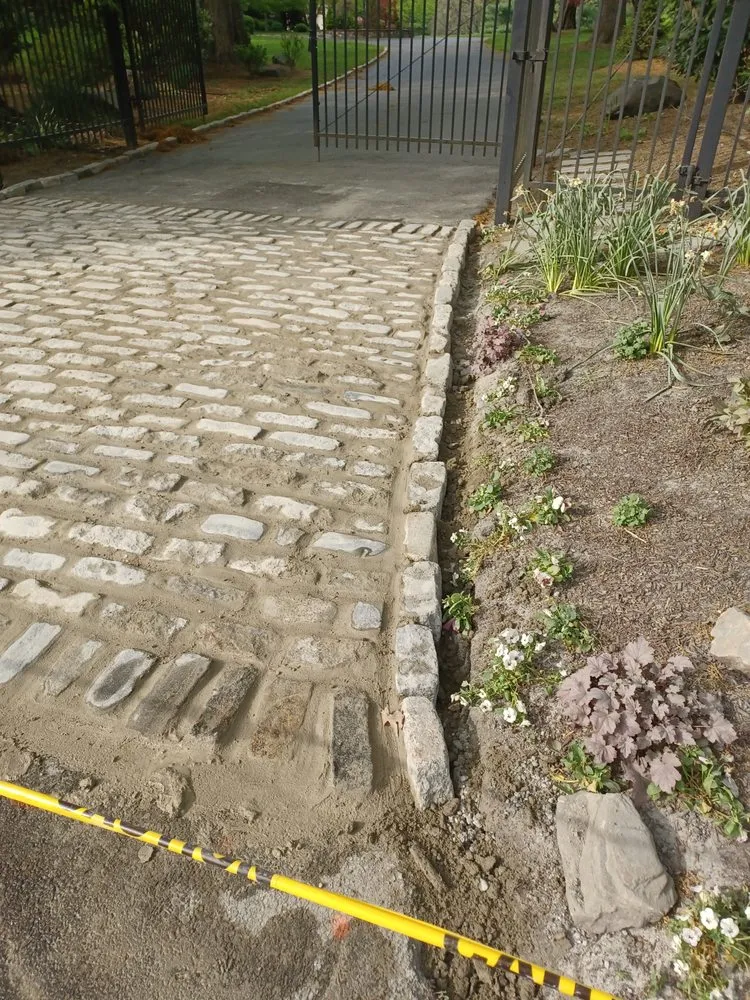 Top-rated landscaping services in Townsend, DE by D and M Handyman Service