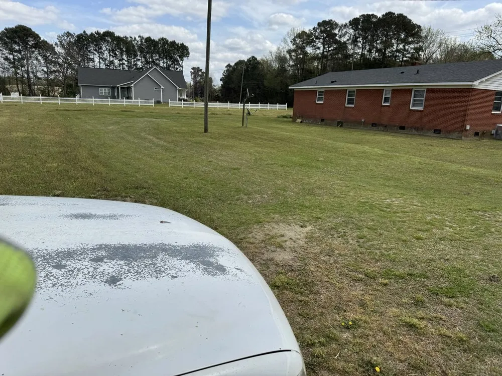 Expert lawn care service in Roseboro, NC - D And M Lawn Service And Home Improvements