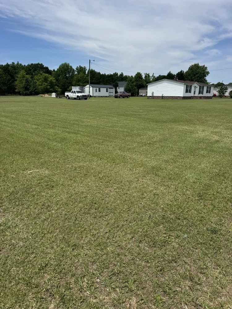 Reliable yard maintenance near you across Roseboro, NC - D And M Lawn Service And Home Improvements