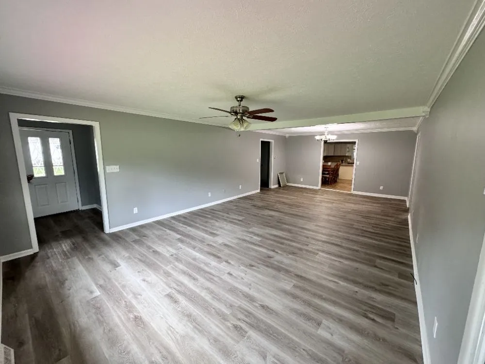 Top-rated lawn care service near you in Indianapolis, IN by D B Construction