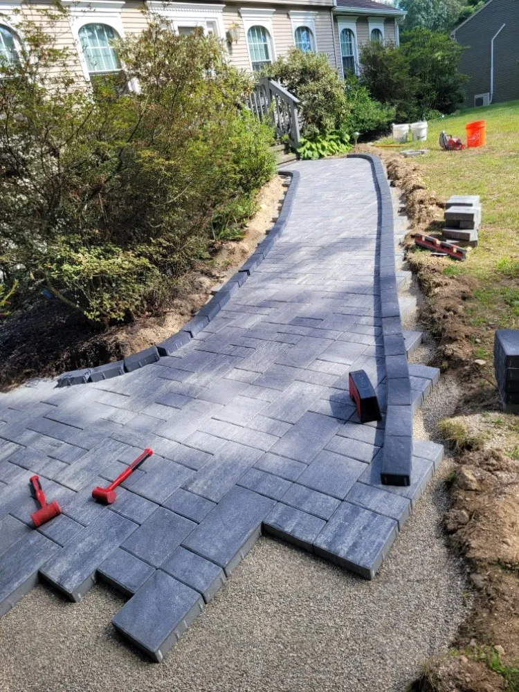 Top-rated yard maintenance in Groton, CT by D B Stonework & Landscape Design