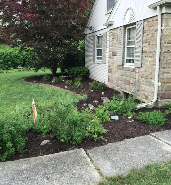 Professional landscape design with custom design in Lapeer, MI by D C Landscaping & Lawncare