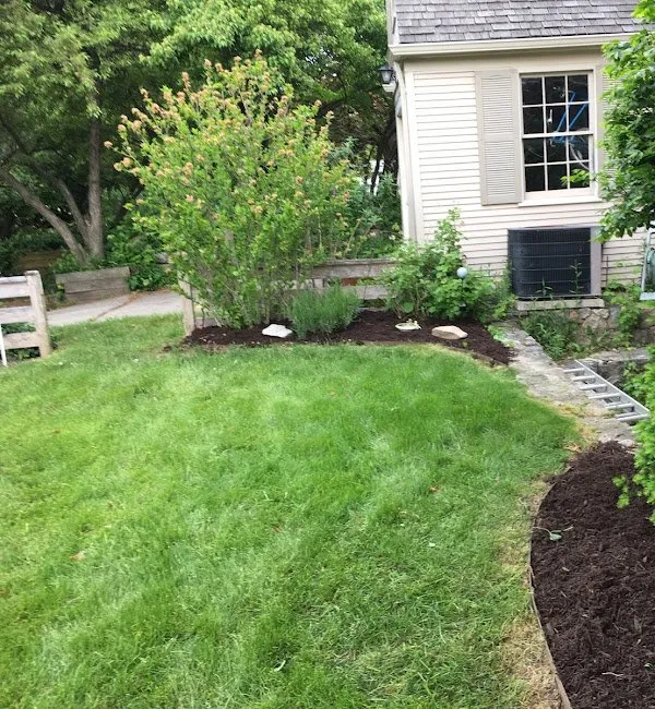 Local outdoor landscaping experts serving Lapeer, MI - D C Landscaping & Lawncare