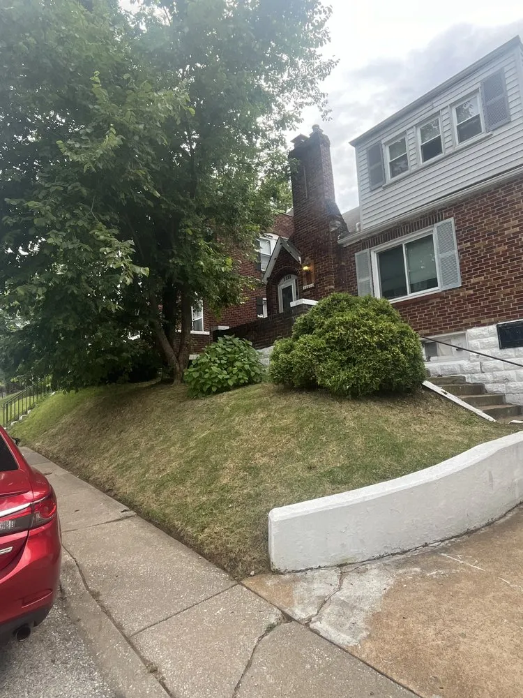 Affordable residential landscaping for year-round maintenance in Saint Louis, MO by D Caldwell Enterprise