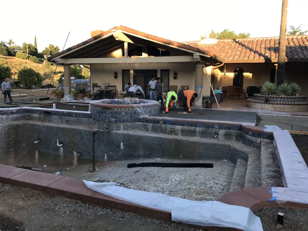 Expert garden landscaping experts serving Yucaipa, CA - D Dominguez Landscape Construction