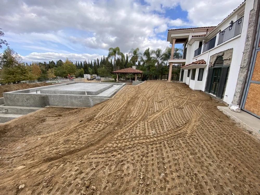 Professional yard cleanup service in Yucaipa, CA - D Dominguez Landscape Construction