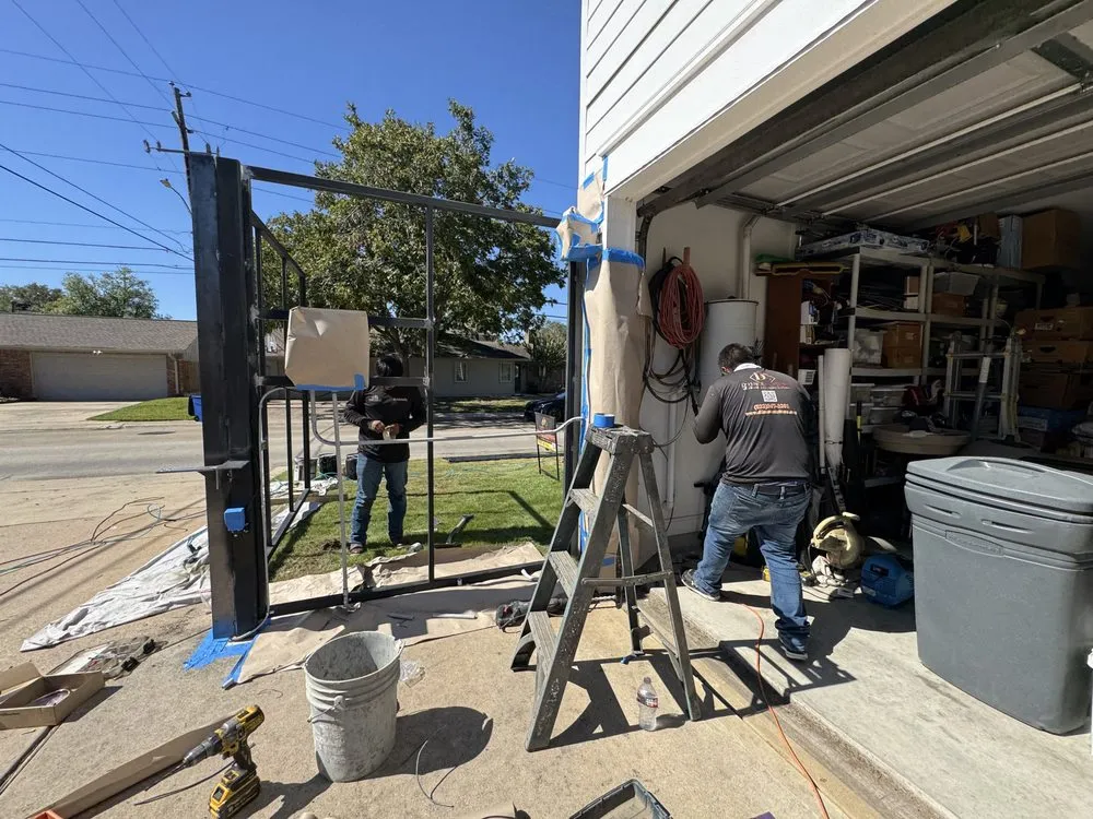 Reliable landscape installation with custom design in Sugar Land, TX by D-Fence Customs