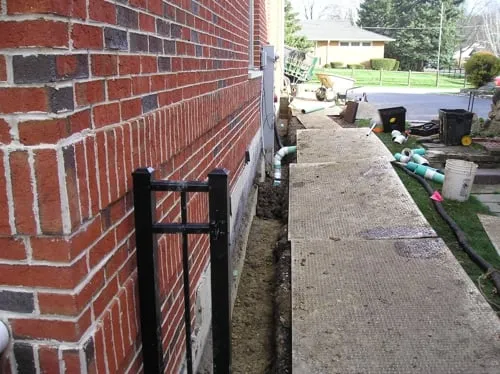 Professional yard maintenance in Northbrook, IL by D. Jakubek & Associates