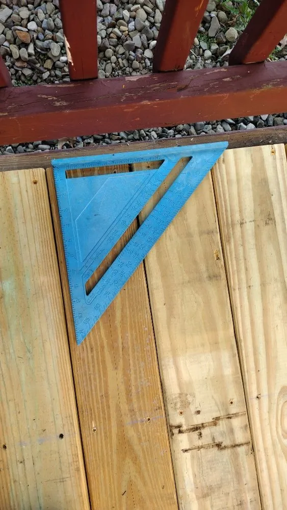 Professional yard maintenance experts serving Meadville, PA - D K Home Solutions