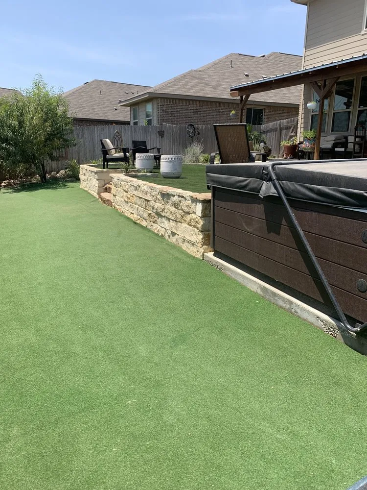 Expert garden landscaping experts serving New Braunfels, TX - D K Landscaping