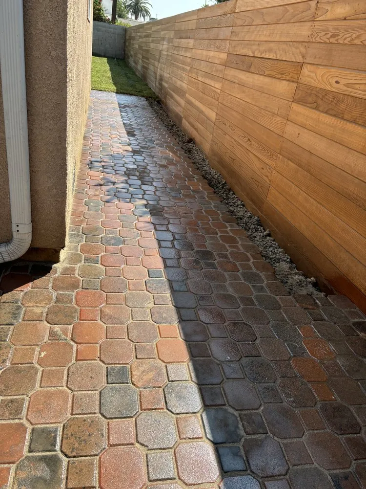 Expert lawn mowing service experts serving Pacoima, CA - D Landscape & Hardscape