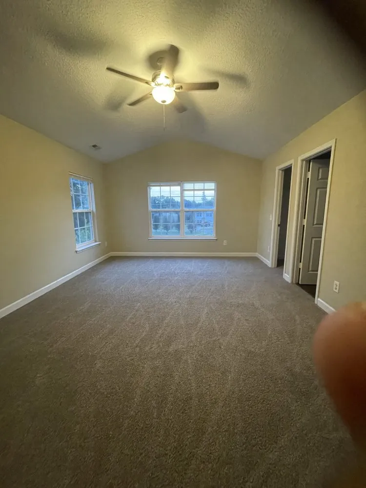 Local yard maintenance near you in Gastonia, NC by D Latorre Solutions