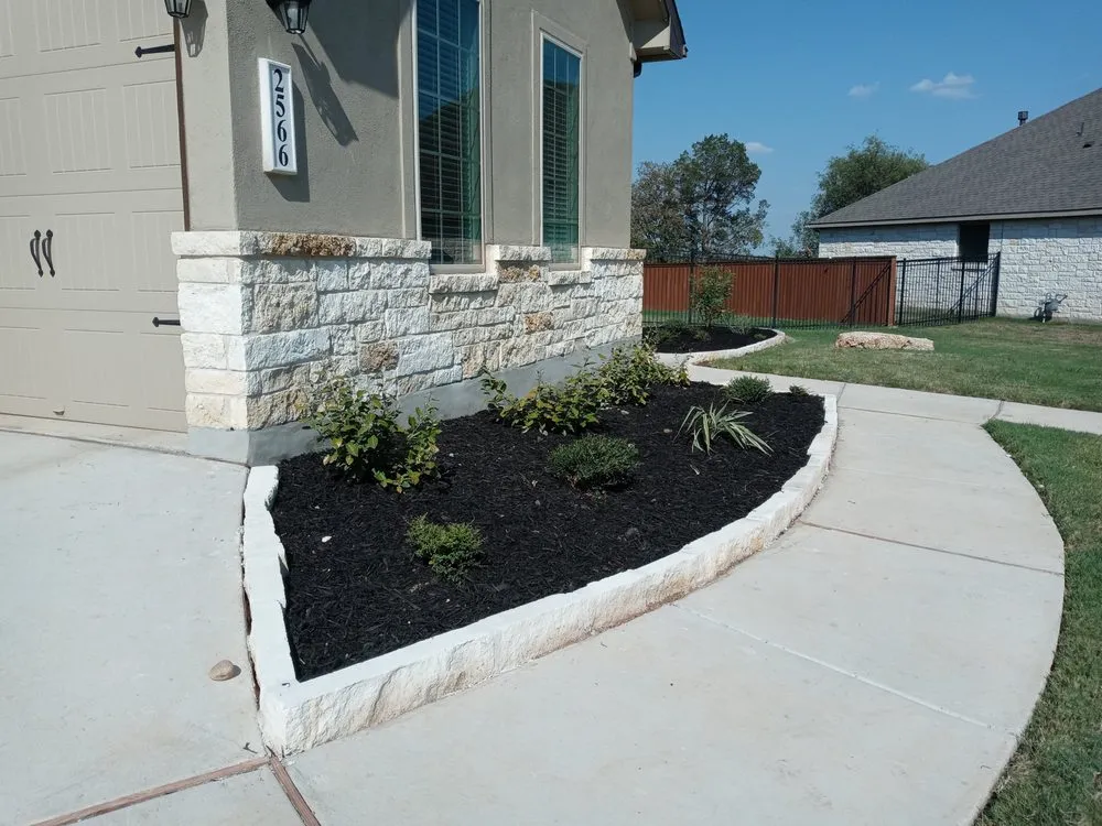 Trusted yard cleanup service in San Antonio, TX - D M C Landscaping