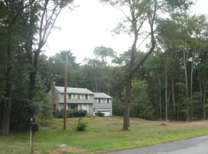 Custom lawn mowing service in Wayland, MA - D M Wilkinson, Inc