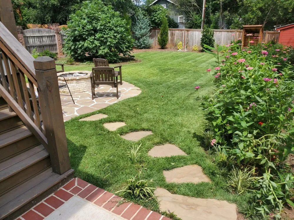 Local yard maintenance experts serving Spartanburg, SC - D. Mack Lawn Care Services