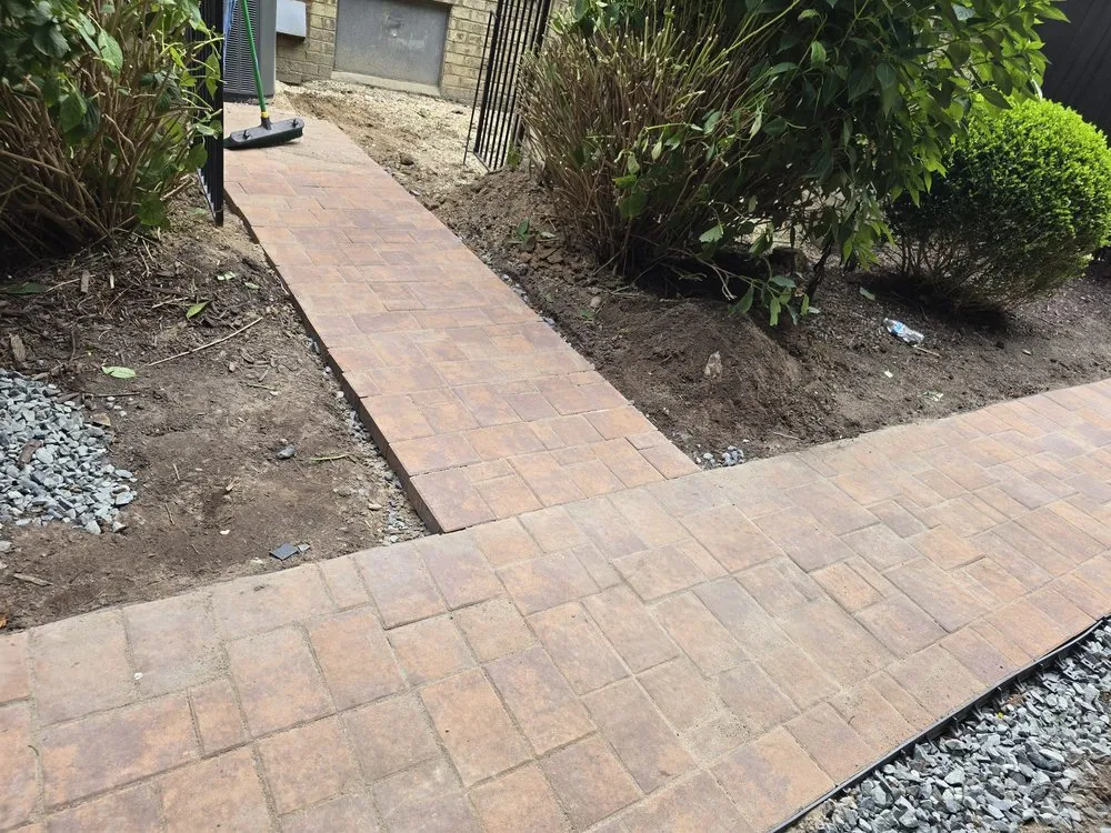 Reliable residential landscaping for homes in Accomac, VA by D Martinez Professional Lawn Care