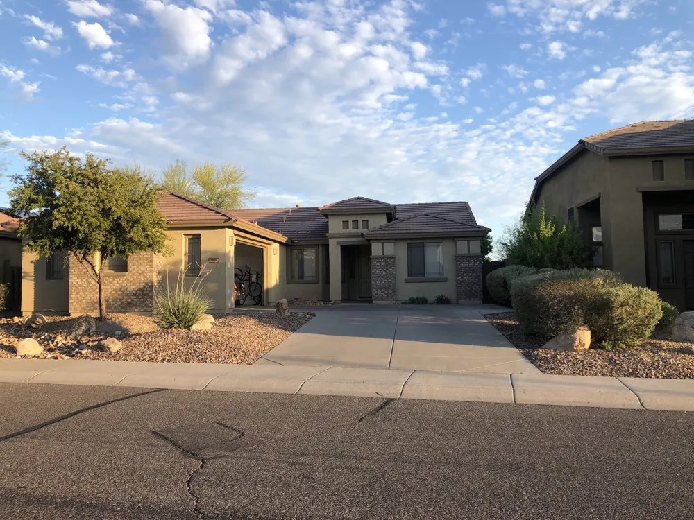 Local yard cleanup service for homes in Phoenix, AZ by D’ McGuire’s Landscaping Services