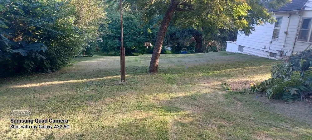 Top-rated yard cleanup service with custom design across Swansea, IL - D-N-J Lawn Maintenance,Tree Removal, and Landscape Design