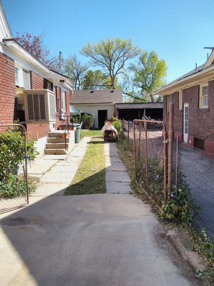 Professional garden landscaping experts serving Salt Lake City, UT - D Ojeda Construction