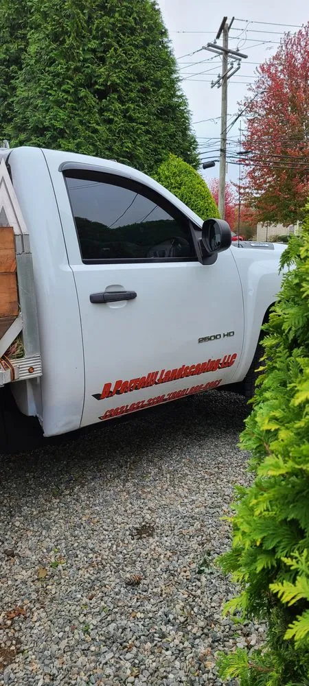 Local residential landscaping experts serving East Hampton, CT - D. Perrelli Landscaping