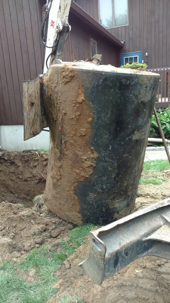 Local yard cleanup service in Monroe, CT by D R Charles Environmental Construction