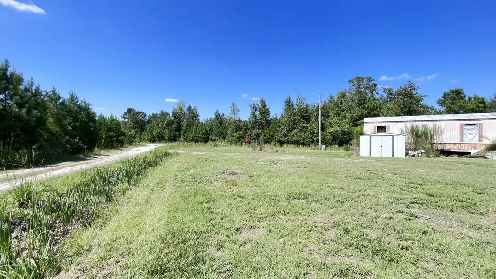 Professional garden landscaping in North Myrtle Beach, SC by D R Land Service