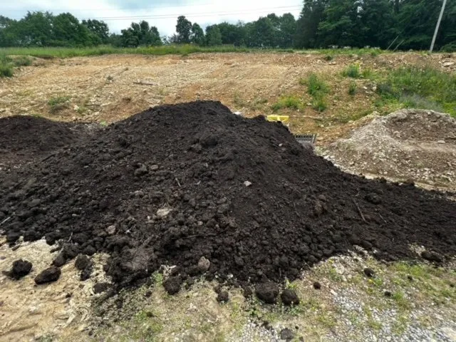 Trusted garden landscaping in Red Boiling Springs, TN - D R M Landscape Supply