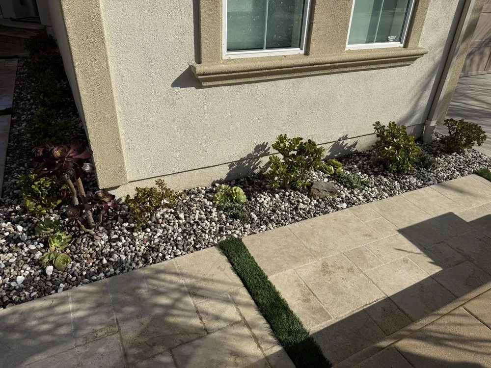 Trusted lawn mowing service in Valencia, CA - D Royal Landscape