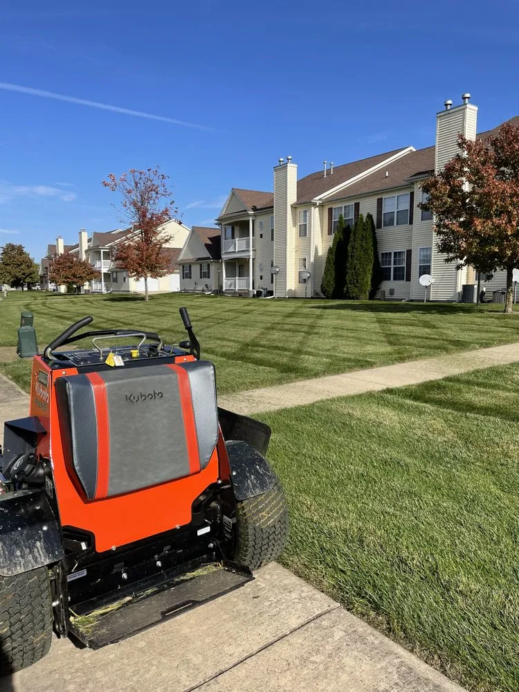 Professional landscaping services for homes across Sadorus, IL - D. Stacy Landscaping