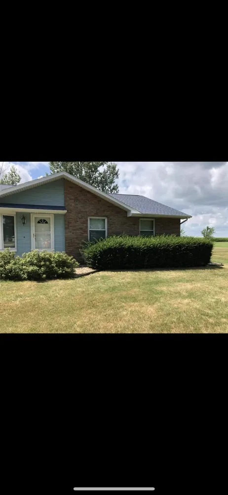 Local landscaping services experts serving Sadorus, IL - D. Stacy Landscaping