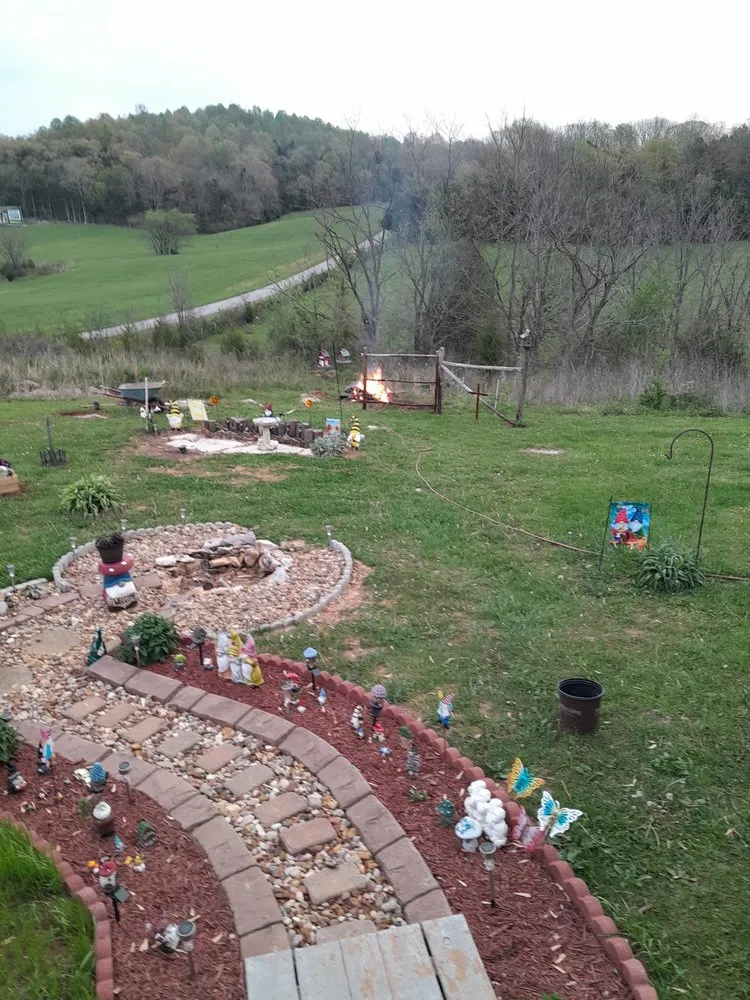 Trusted lawn care service in Horse Cave, KY - D Wright Lawncare and Landscaping