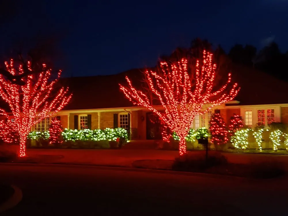Top-rated landscaping services in Commerce, TX - D-Z Landscape And Christmas Lights