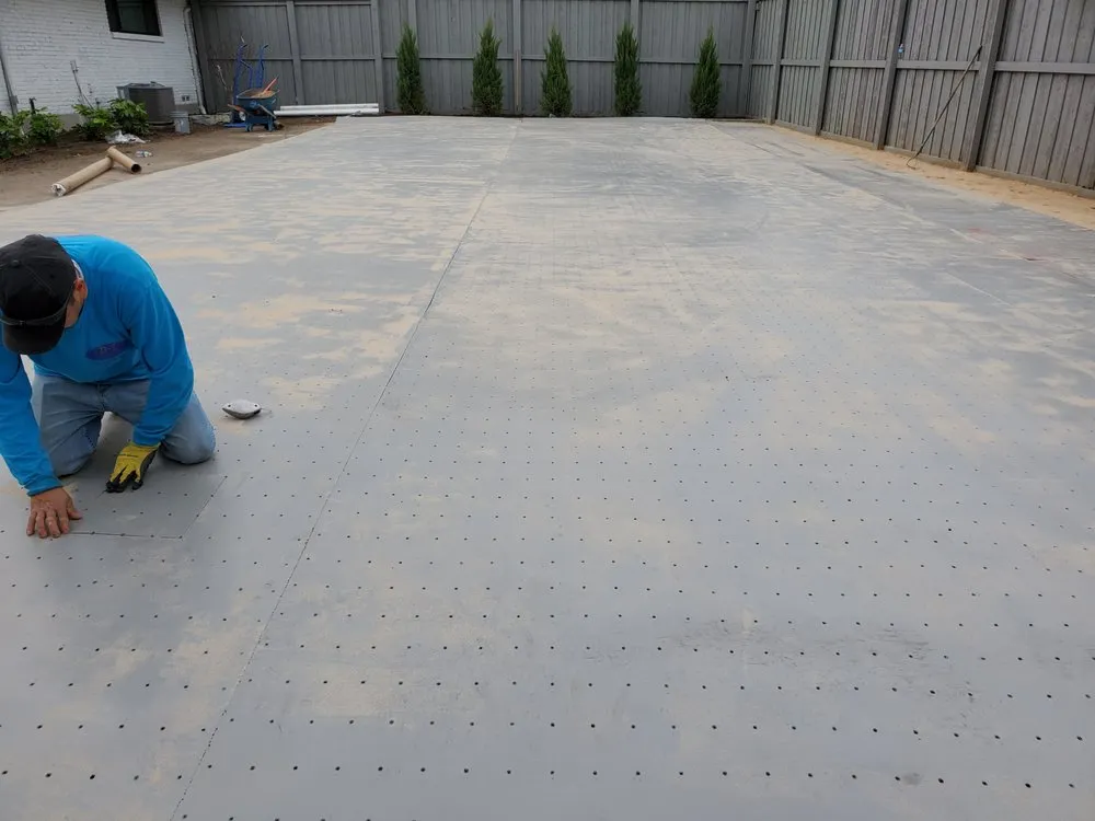 Expert lawn mowing service in Commerce, TX by D-Z Landscape And Christmas Lights