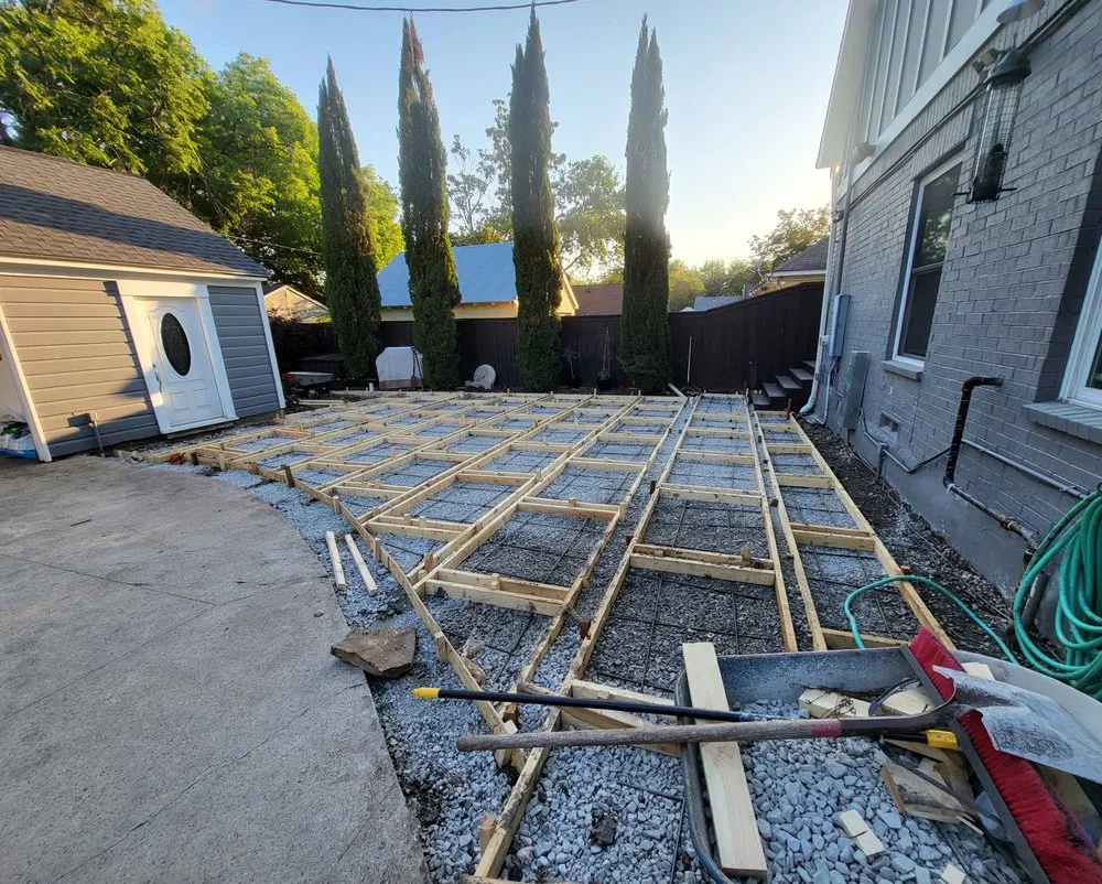 Top-rated outdoor landscaping for residential properties in Commerce, TX by D-Z Landscape And Christmas Lights