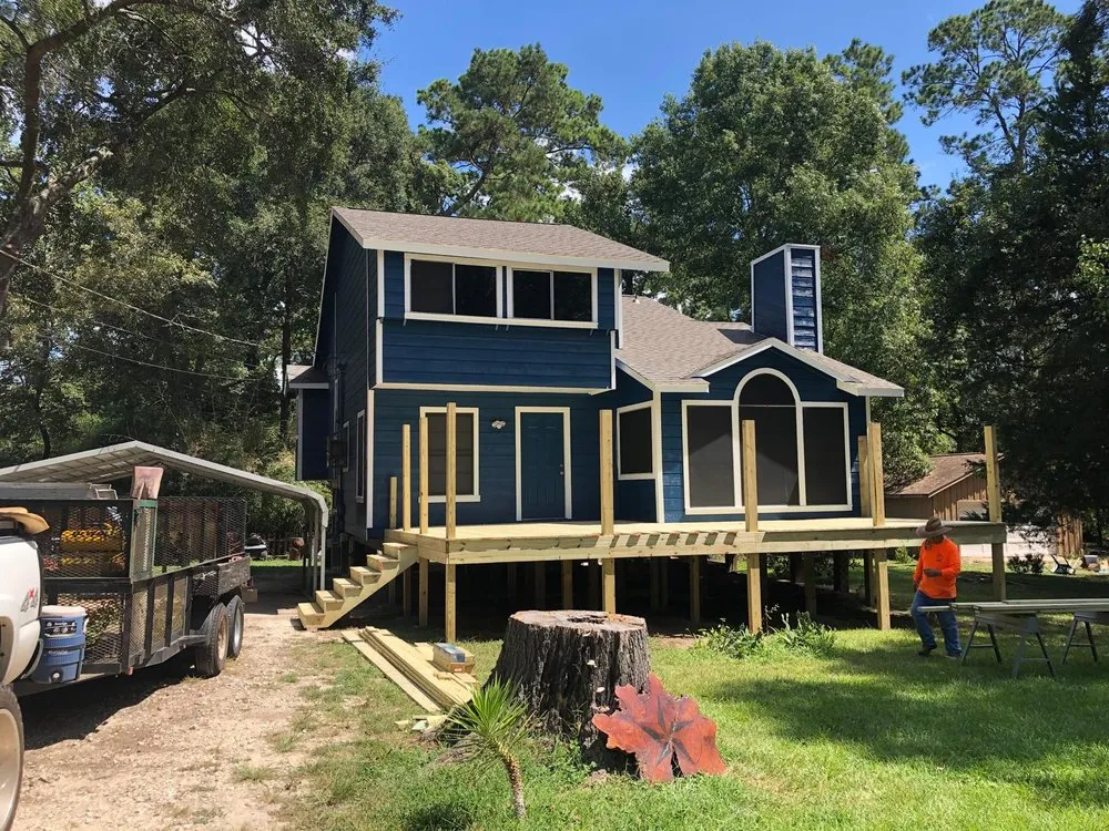 Affordable yard maintenance for homes across Willis, TX - D7 Tree Service and Landscaping