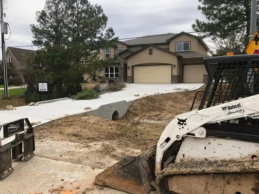 D7 Tree Service and Landscaping Logo