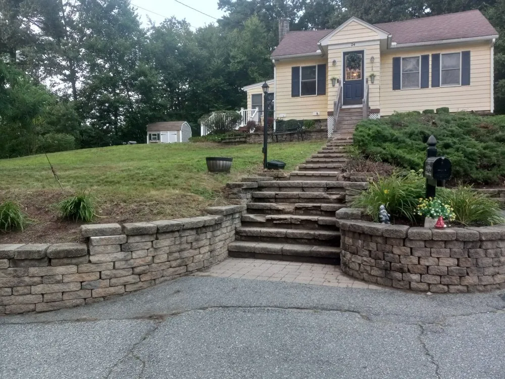 Custom residential landscaping experts serving Lawrence, MA - D&A  Amazing Landscaping
