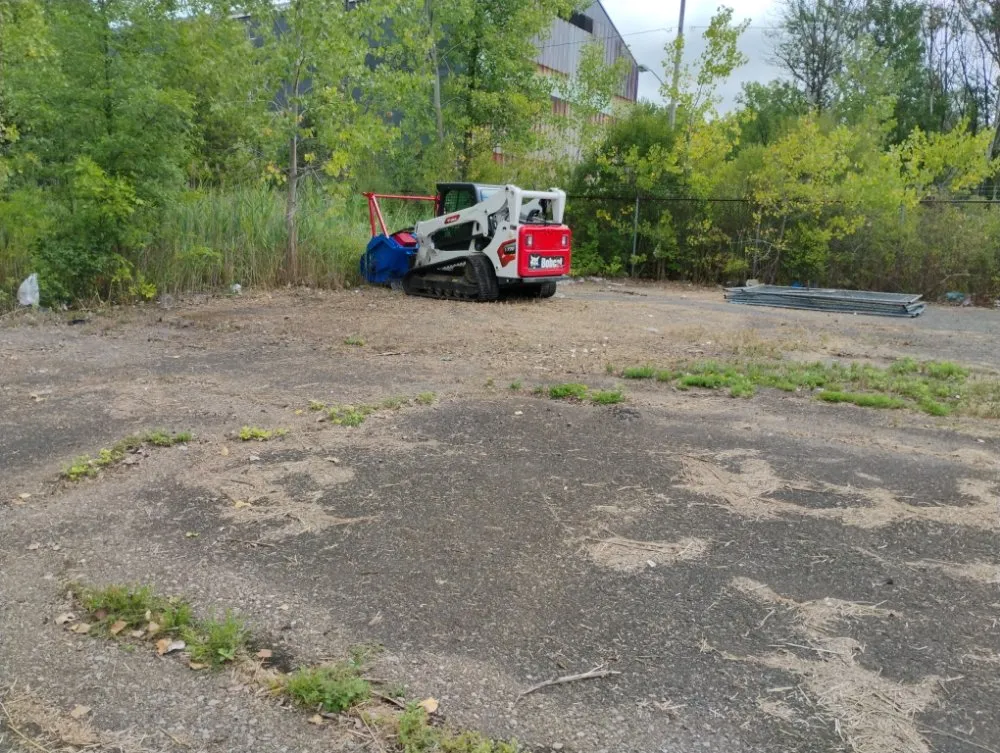 Expert landscaping services in Lockport, NY - Da Boss Enterprises