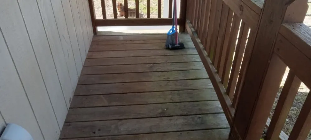 Top-rated lawn mowing service in Idabel, OK by Da-Handyman