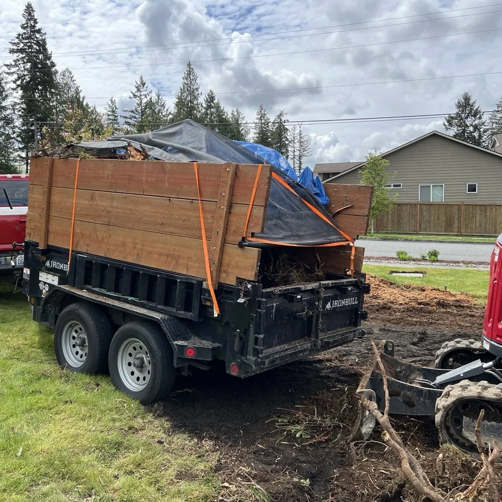 Top-rated yard maintenance in Roy, UT - D&A Hauling Service