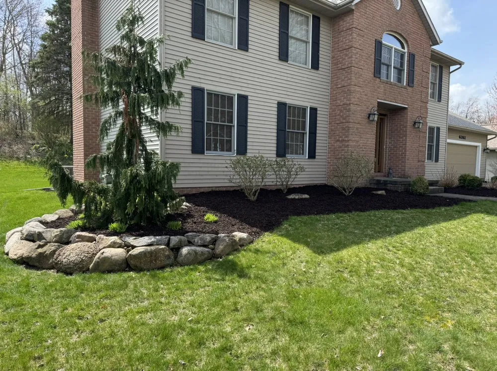 Expert yard cleanup service for homes in Canal Fulton, OH by D&A Hauling Services