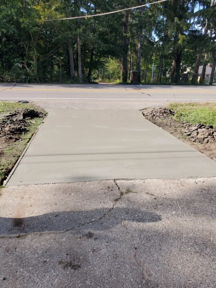 Local yard cleanup service in Muskegon, MI by D&A Heart Scaped