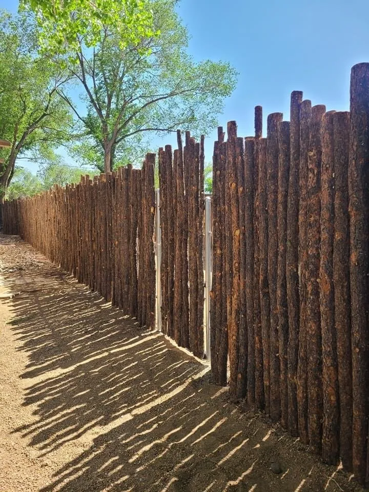 Custom lawn mowing service in NM, NM - DA Landscape & Construction