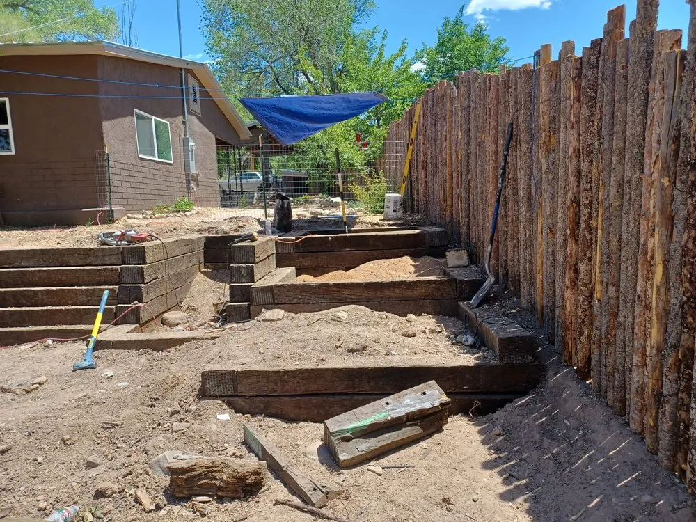 Local yard maintenance experts serving NM, NM - DA Landscape & Construction