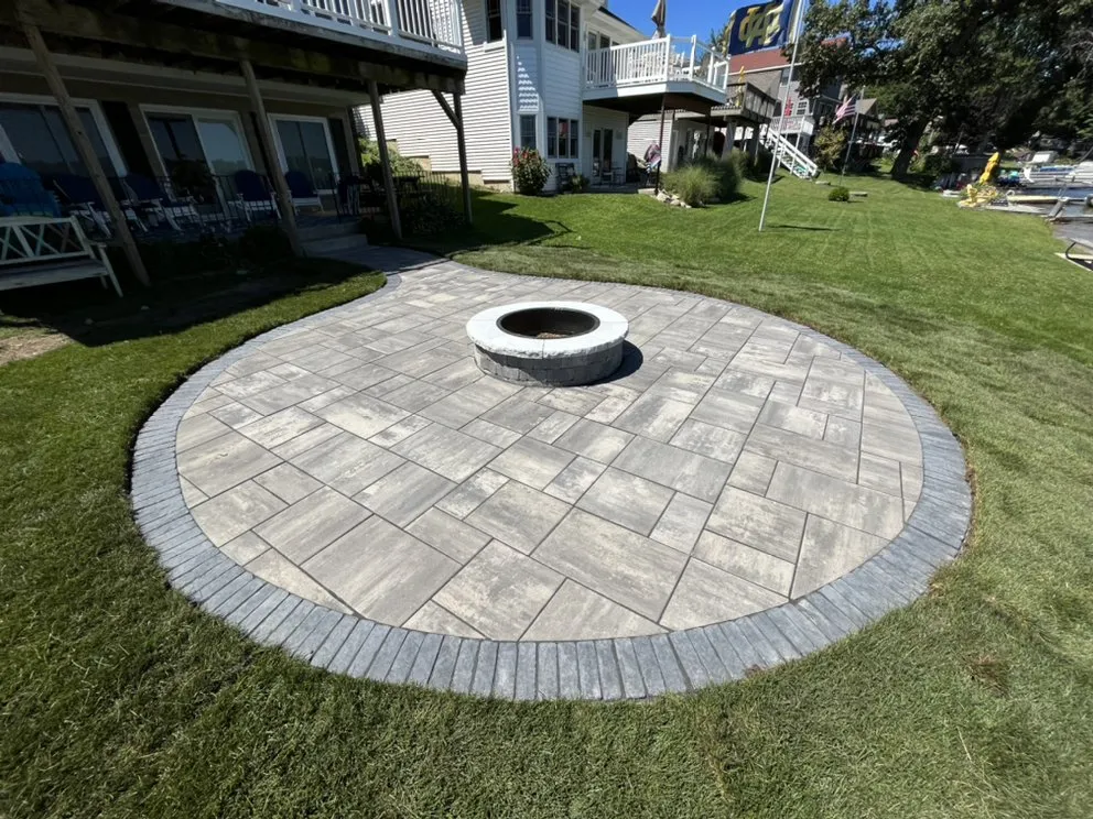 Local lawn care service for homes in Paw Paw, MI by D&A Landscapes