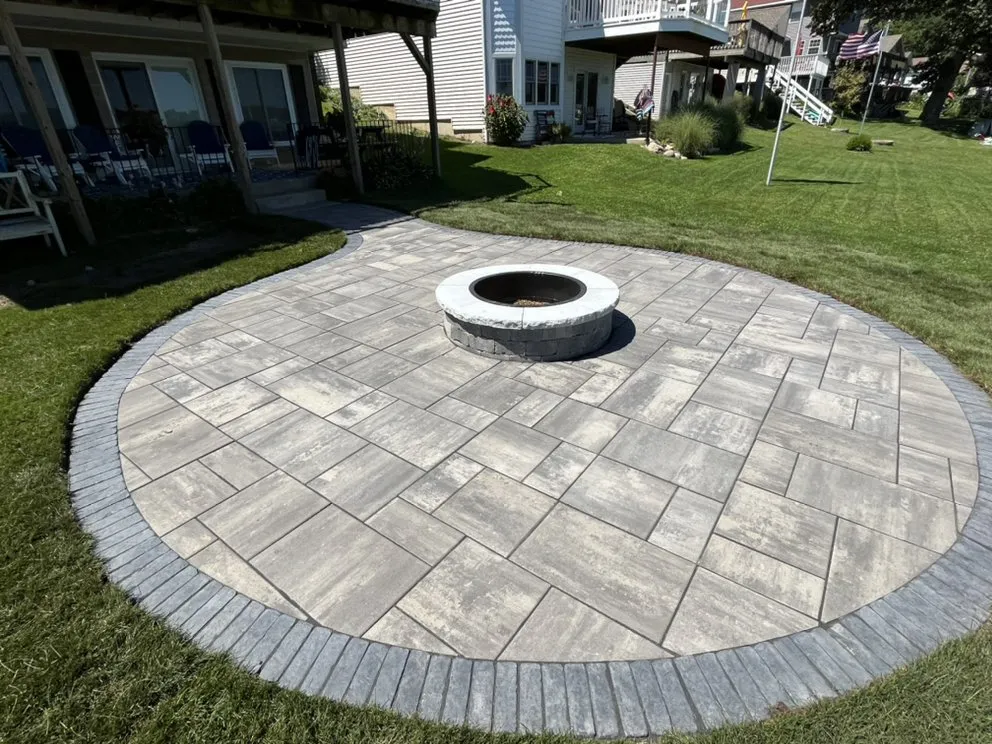 Local lawn care service near you across Paw Paw, MI - D&A Landscapes