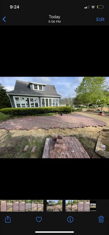 Expert lawn care service experts serving Paw Paw, MI - D&A Landscapes