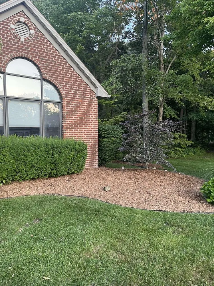 Reliable residential landscaping in Port Huron, MI by D&A Maintenance